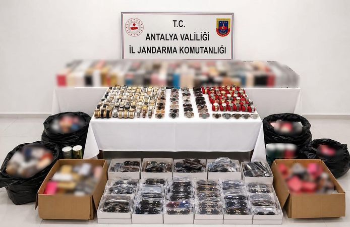 4 milyonluk gümrük kaçağı ürün ele geçirildi