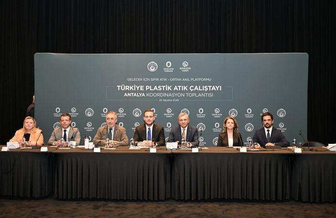 Antalya'da plastik atıklara karşı ortak akıl buluşması