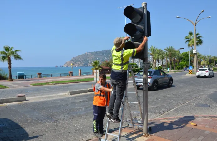 Alanya'da sinyalizasyonlara genel bakım