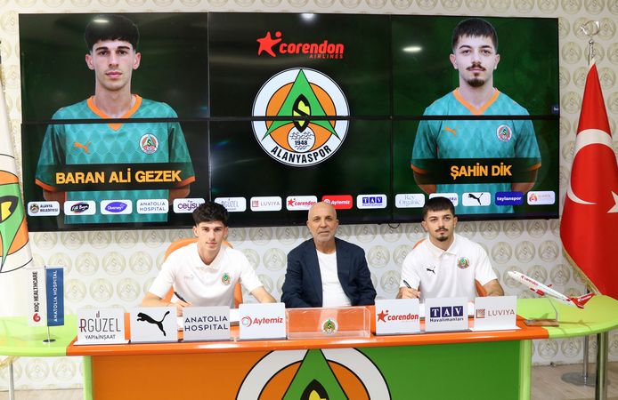 Alanyaspor'da 2 transfer birden