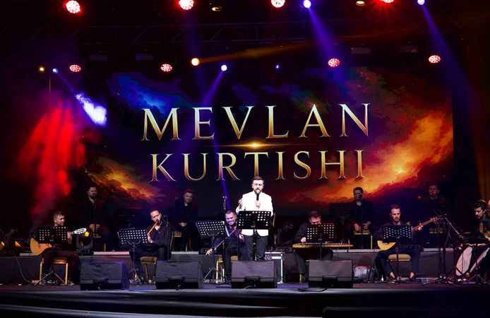 Mevlan Kurtishi Adin Resort Hotel’de yoğun ilgi gördü
