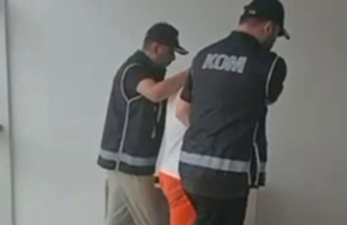 Alanya'da kırmızı bültenle aranan şüpheli yakalandı