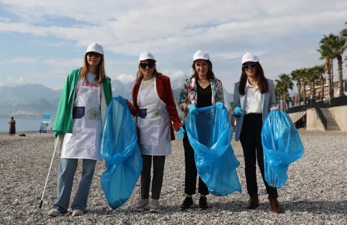 Antalya'da Konyaaltı sahillerinde plastik atıklara karşı yeni proje