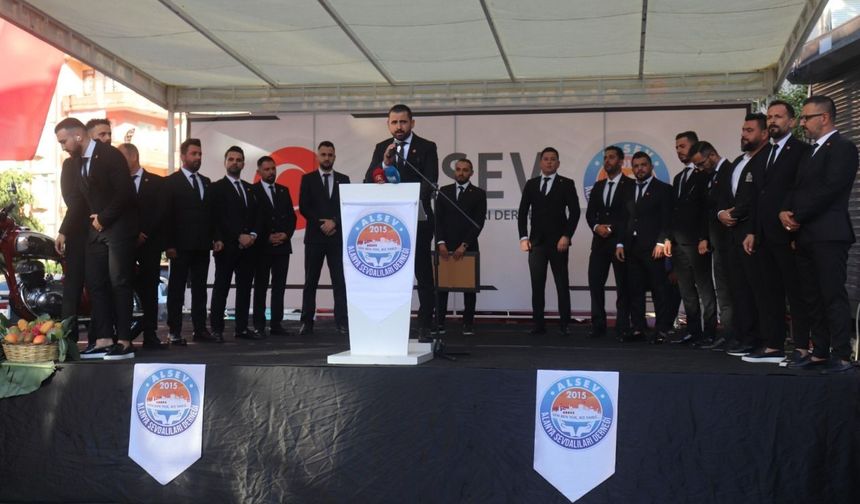 Alanya Sevdalıları Derneği muhteşem törenle açıldı