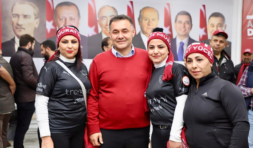 MHP Seçim ofisine vatandaşların ziyaret akını