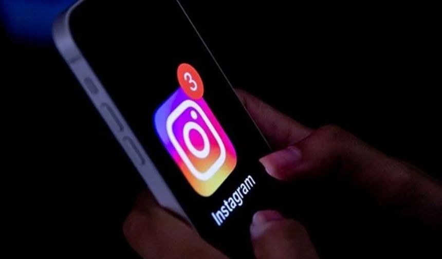 Instagram'dan kullanıcıları sevindiren yeni özellik: Hikayelere yorum yapma imkanı!