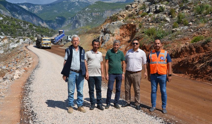 Alanya Dim grup yolu asfaltlandı