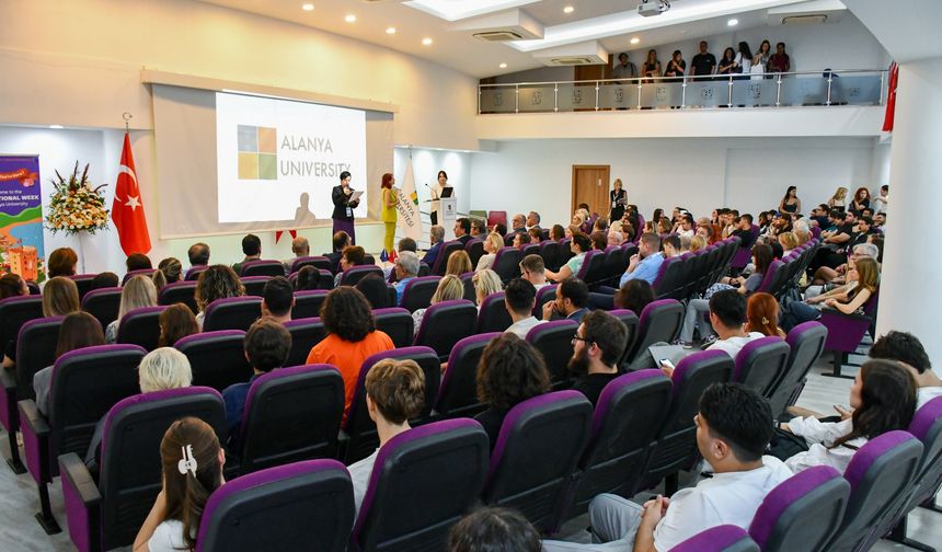 Alanya Üniversitesi’nde "Moving Forward 3rd International Week" coşkusu