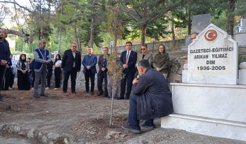 Alanya'da 'Arıkan Hoca' dualarla anıldı