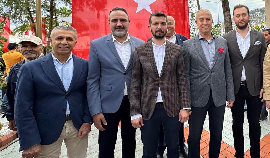 AK Parti’ye genelde kayyum tepkisi, Alanya’da dostluk rüzgarları