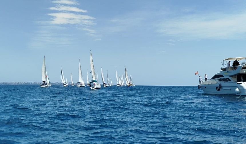 Antalya'da 'yelken şöleni'