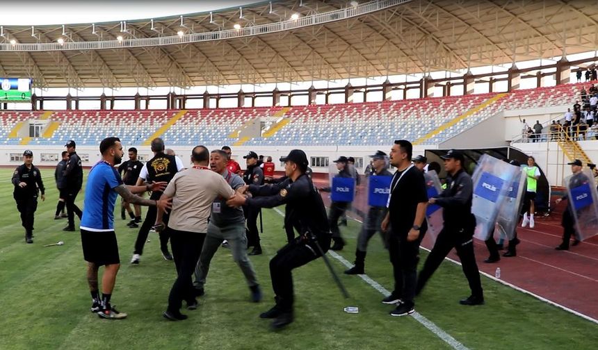 Son dakika golüyle ligde kaldılar