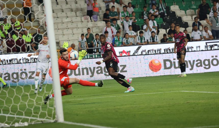 Alanyaspor Konyaspor zaferiyle süper lig’de kalmayı garantiledi