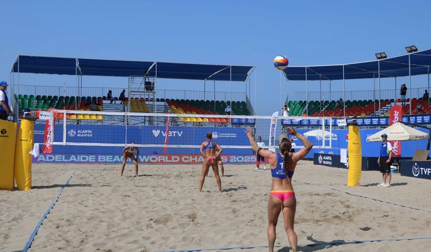 Dünya Plaj Voleybolu Pro Tur'un Alanya etabı başladı