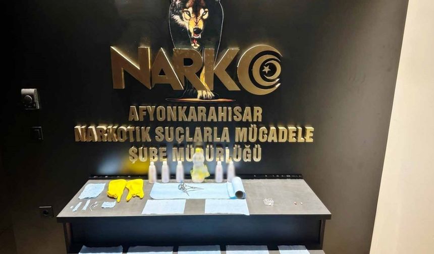 Uyuşturucuyla yakalanan 2 şüpheli tutuklandı