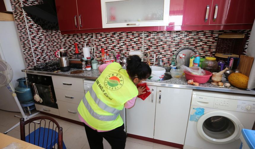 Kepez Belediyesi Sağlık Merkezi'nden 375 bin 866 kişiye şifa eli
