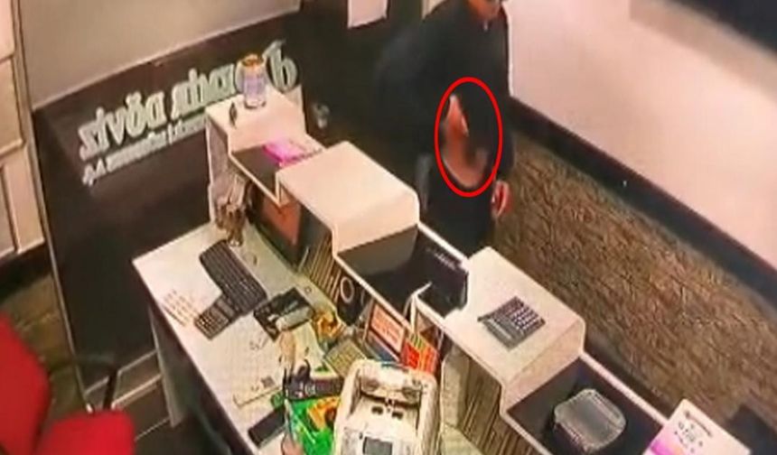 Oyuncak tabancayla döviz bürosunu soymaya kalkıştı
