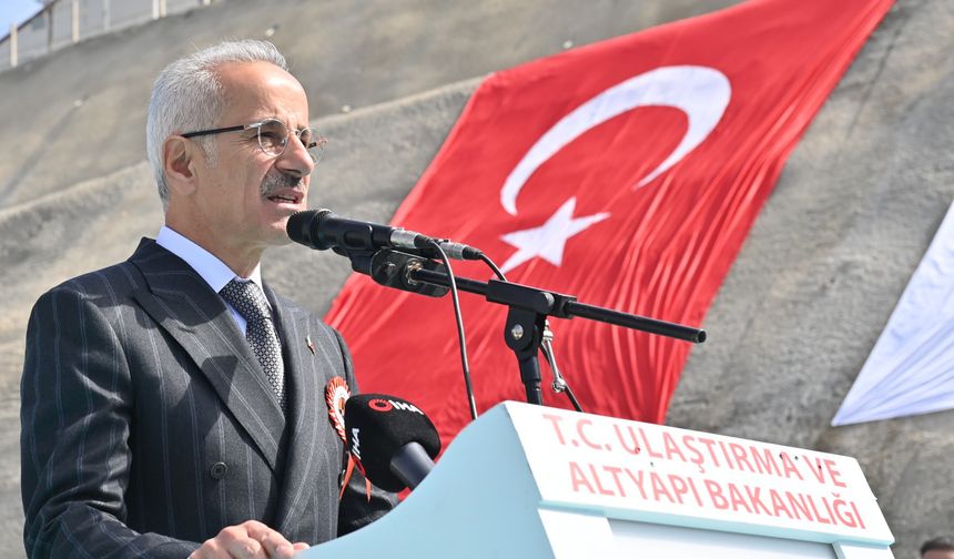 Bakan Uraoğlu'ndan 3 açılış ve bir temel atma