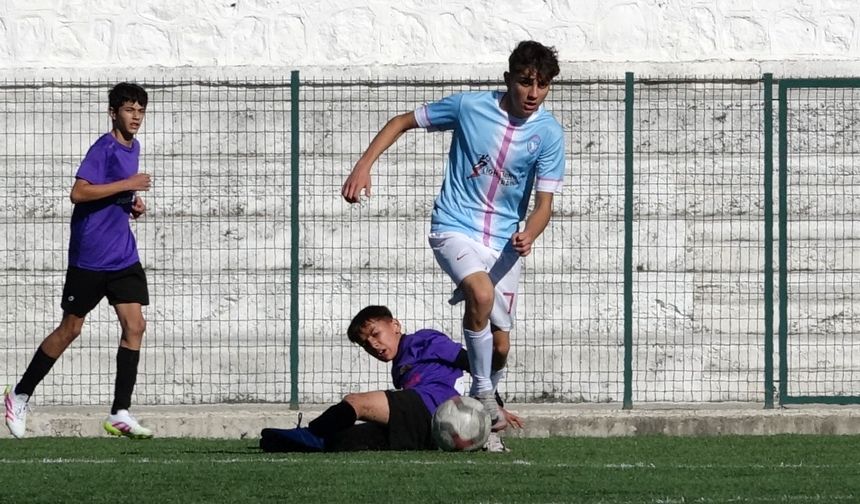 Gelişim Ligi'ndeki 6 maçta 32 gol