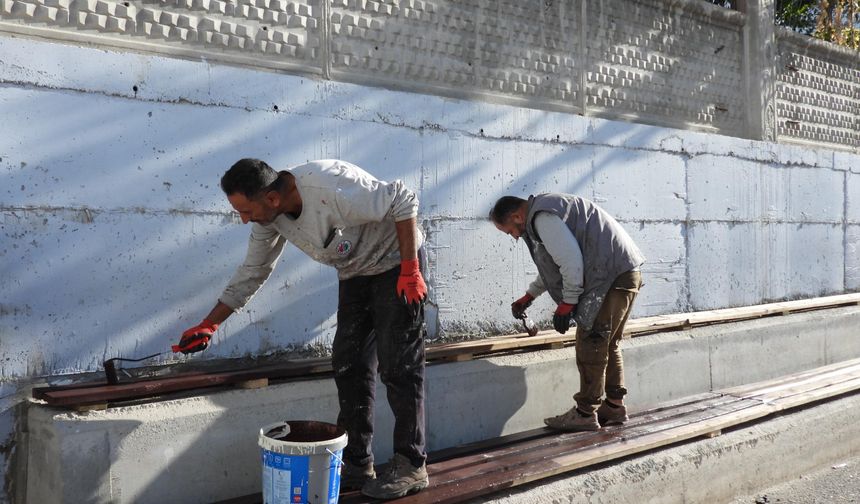 Antalya'da okullarda bakım onarım çalışması
