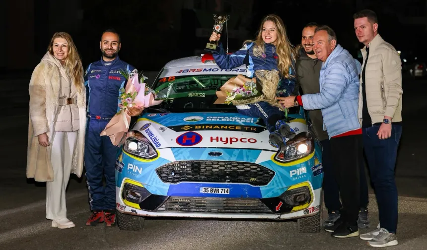 Dünyanın ilk ve tek engelli ralli pilotu Kübra 'hız' kesmedi!