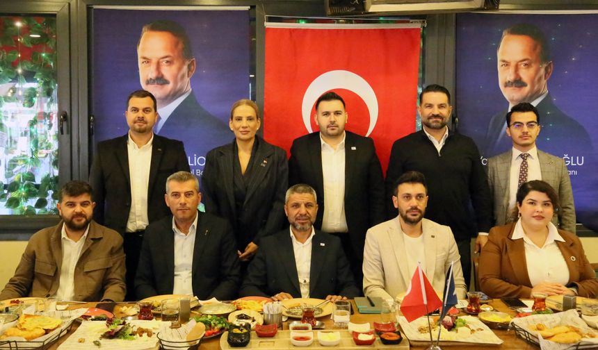 Anahtar Parti'den tanıtım toplantısı