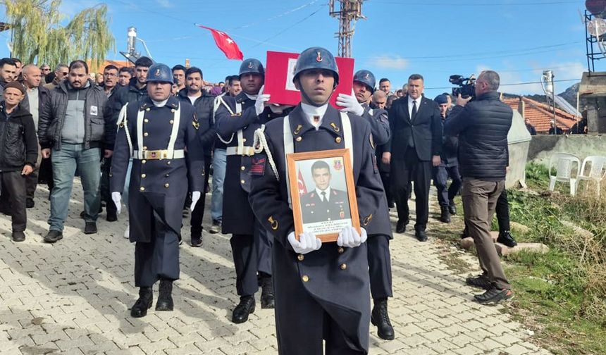 Uzman Çavuş Palabıyık, toprağa verildi