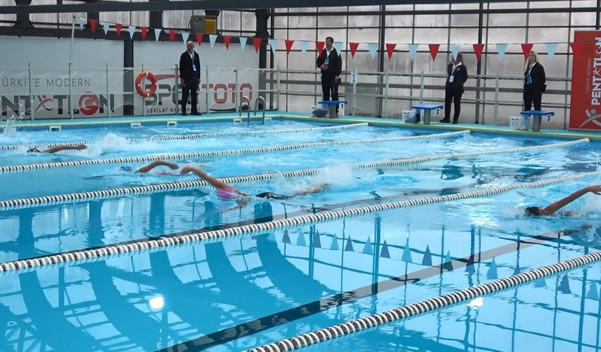 Serhat Aydın: Türkiye'deki ilk açılır kapanabilir havuzu federasyonumuza kazandırdık