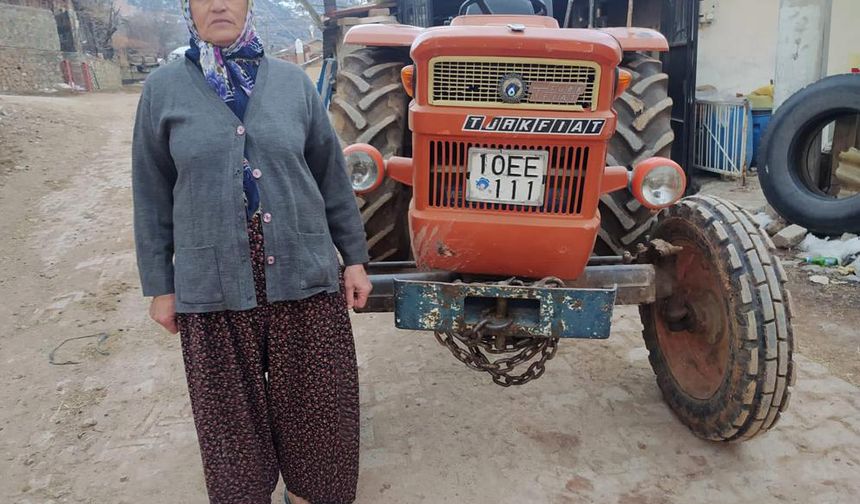 Traktörünün plakası başına dert oldu: Sürekli ceza tebligatı geliyor