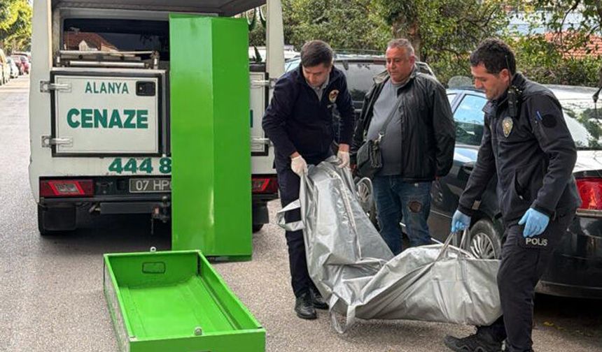 Alanya'da yerleşik Alman evinde ölü bulundu