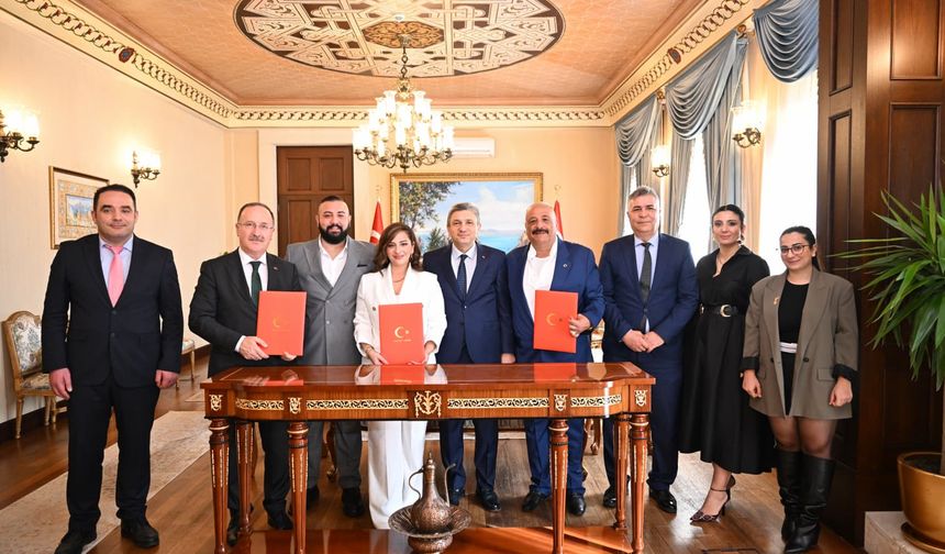 Antalya'ya 24 derslikli İlkokul için protokol imzalandı