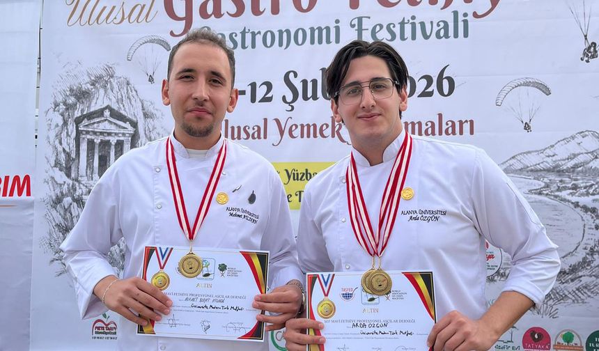 Alanya Üniversitesi Aşçılık Programı öğrencileri ulusal yarışmada altın madalya ve kupa kazandı