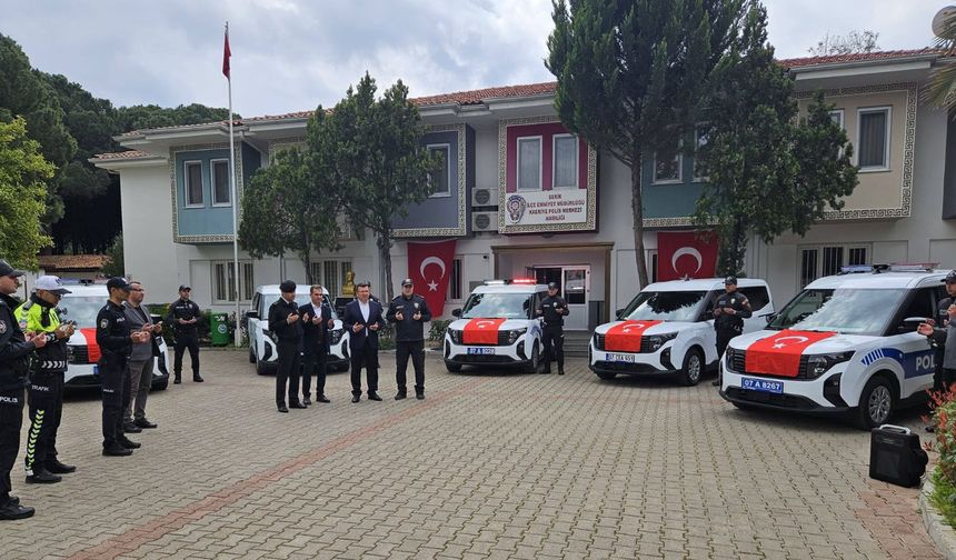 Antalya'da Emniyet Müdürlüğü'ne 5 yeni araç