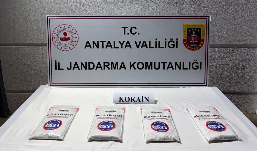Antalya'da uyuşturucu operasyonu: 2 tutuklu