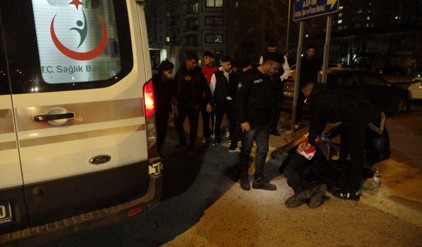 Antalya'da maç çıkışı bıçaklı saldırıda yaralandı
