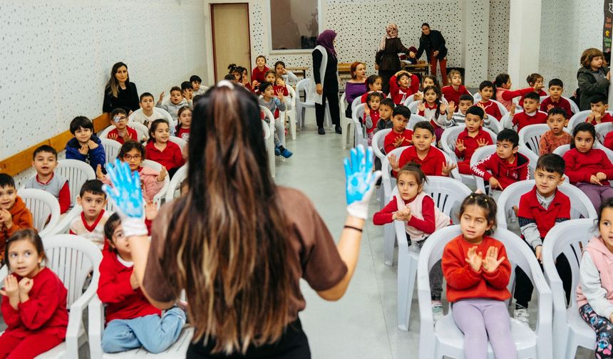 Alanya'da miniklere hijyen ve çevre eğitimi