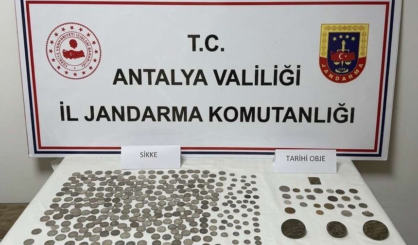 Kaş'ta tarihi eser kaçakçılığı operasyonu