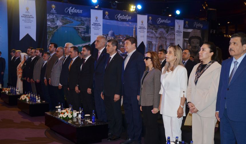 Bakan Ersoy: Artık her yıl kendini aşan ve yeni rekorlar kıran bir Türk turizmi var