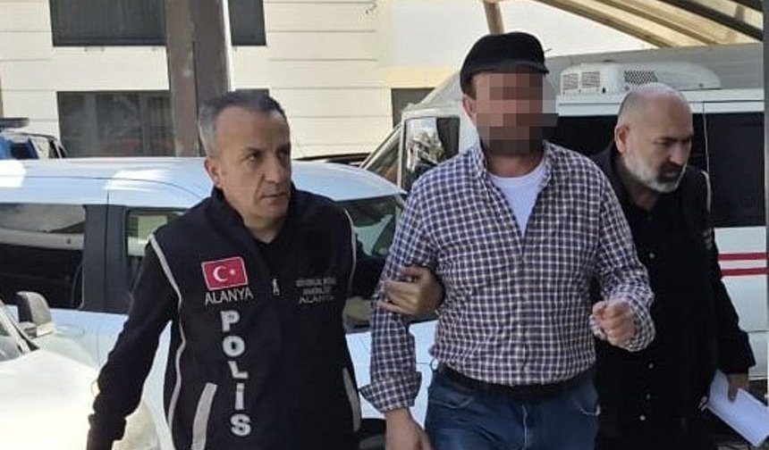 Cumhurbaşkanına hakaretten tutuklandı