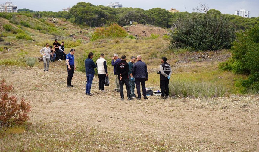 Ormanda erkek cesedi bulundu