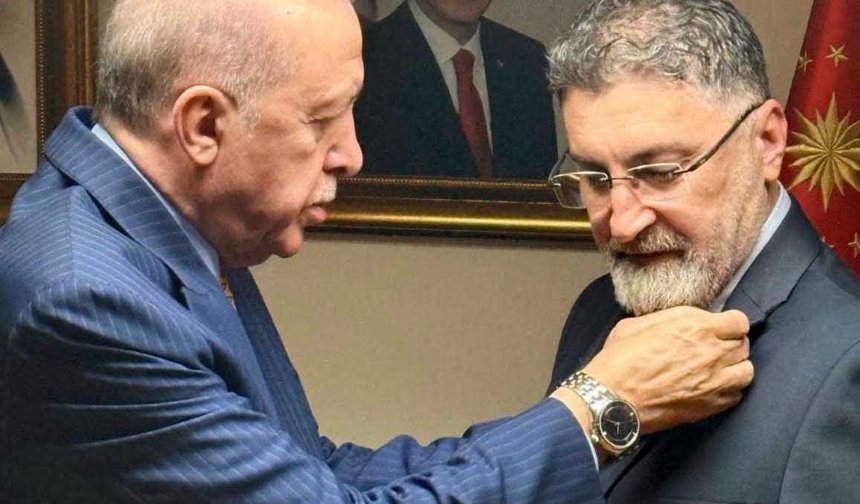 Serik Belediye Başkanı Kumbul AK Parti'ye geçti