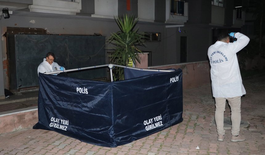 Antalya'da yol kenarında ölü bulundu