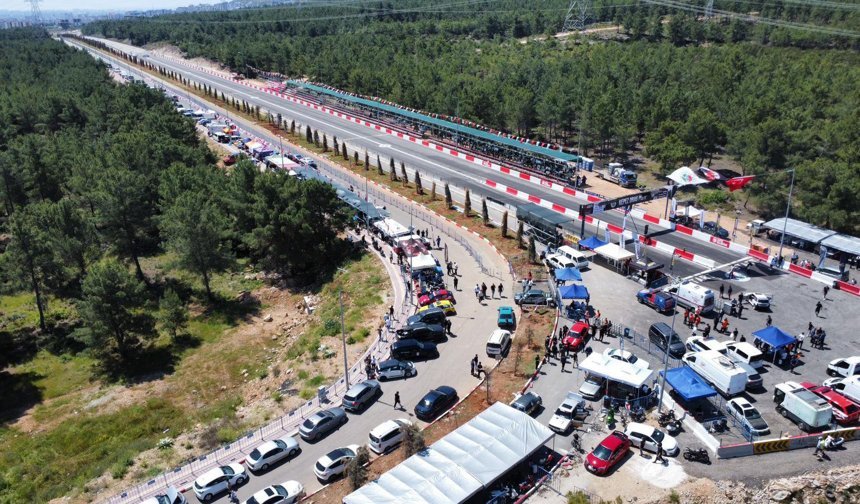 Antalya'da oto drag heyecanı başladı