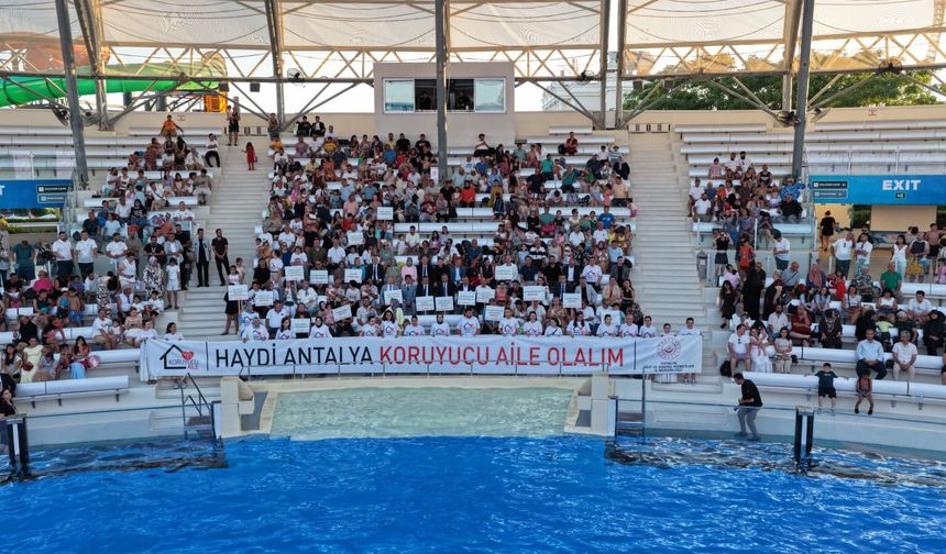 Antalya'da Koruyucu Aile Günü etkinliği düzenlendi