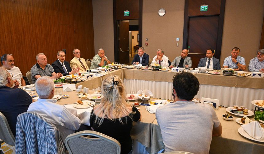 'Kruvaziyer limanı Kaleiçi'ne taşınsın' çağrısı