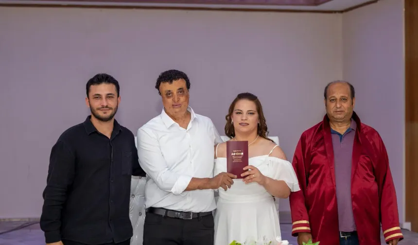 Aşka işaret diliyle 'evet' dediler
