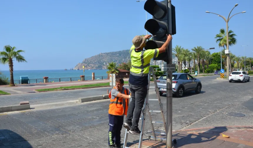 Alanya'da sinyalizasyonlara genel bakım
