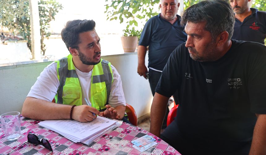 Büyükşehir Kaş'ta yangınzedelerin yanında