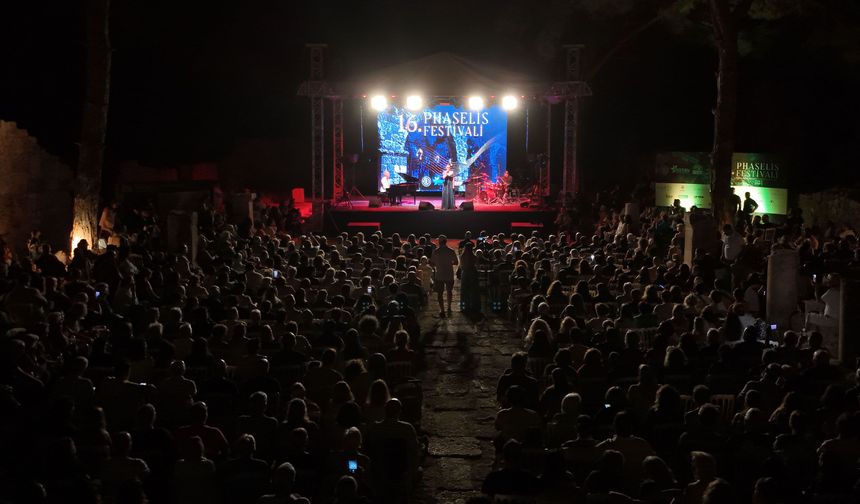 Phaselis Festivali'nde izleyici rekoru