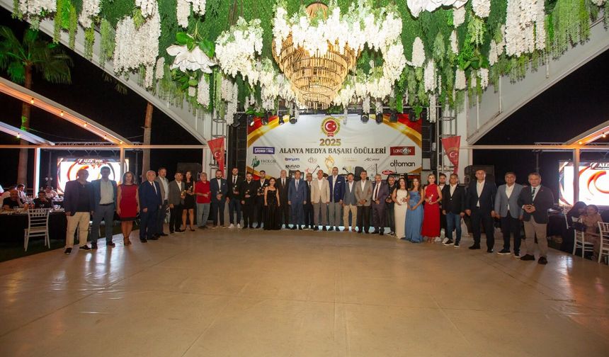 Alanya medyasından muhteşem ödül gecesi